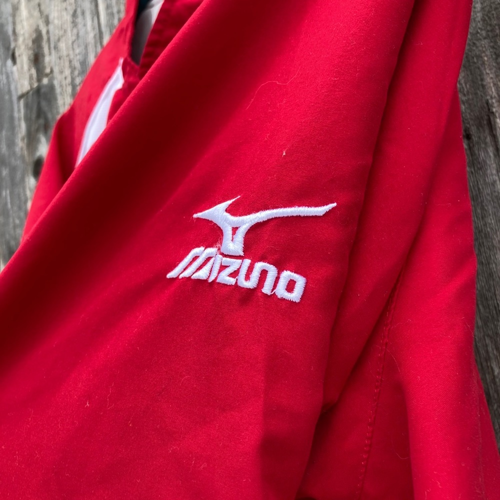 Red Mizuno pullover💌 - Picture 3 of 8